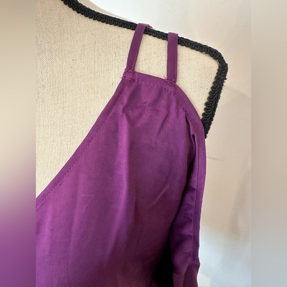 Venus Cold Shoulder NWT SZ 12 Women's Purple Top - Picture 3 of 7